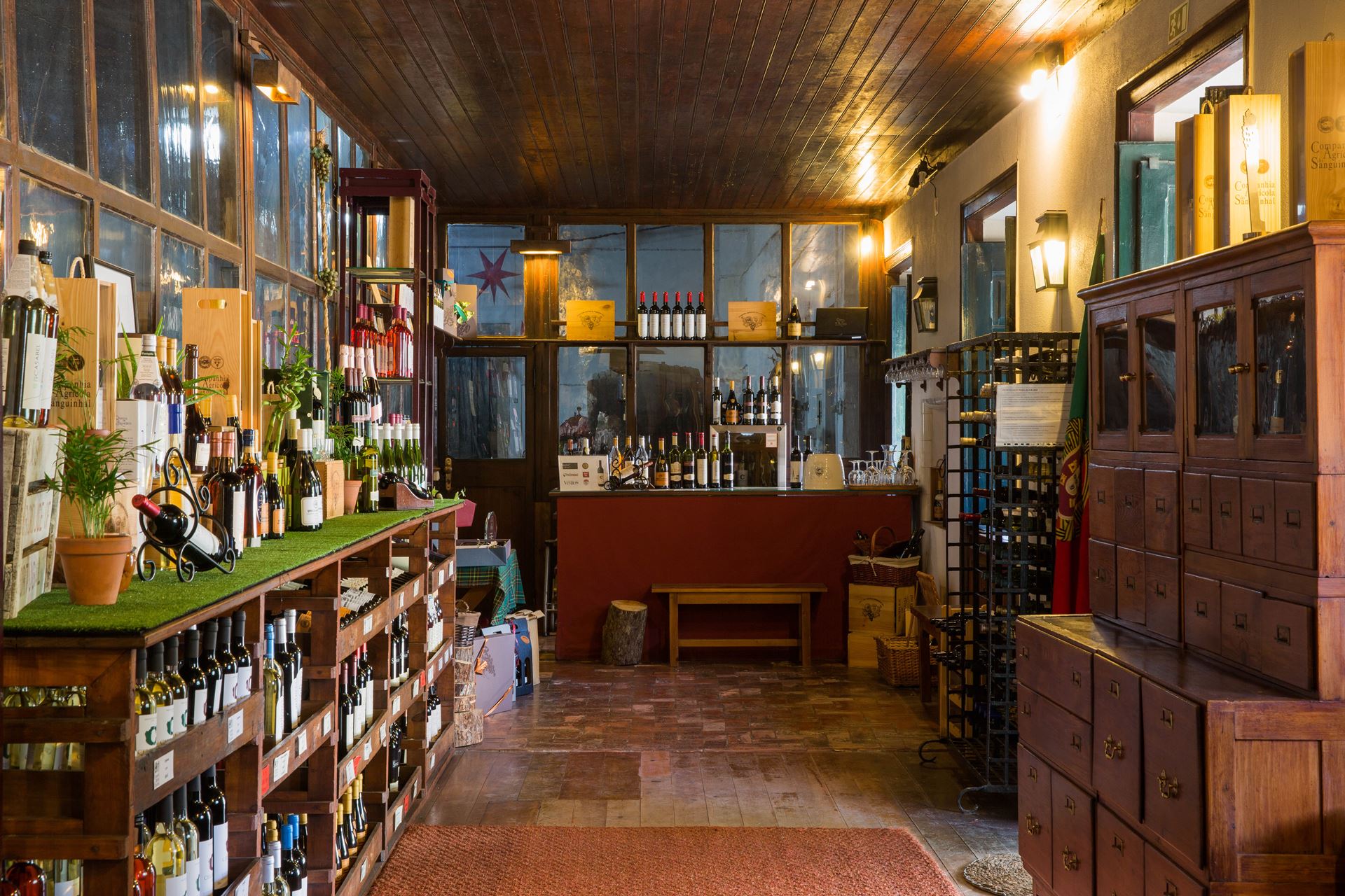 Visita Guiada com prova de vinhos- Quinta Sanguinhal