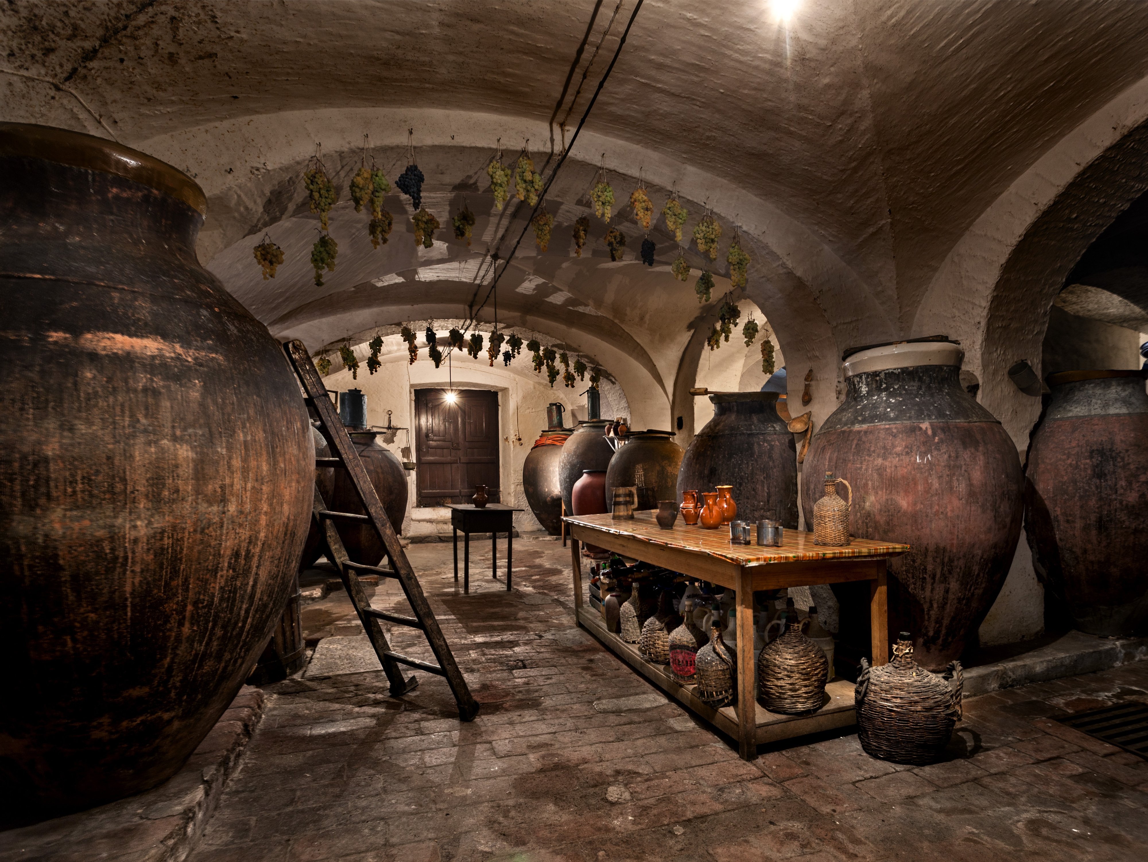 Prova de Vinhos de Talha em Adega Centenária - Gerações da Talha