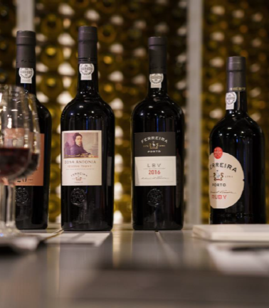 Visita Dona Antónia em Caves Ferreira - Sogrape